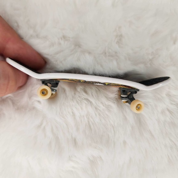 Tech Deck Antihero Skateboard White Rare Series 8 Classic Eagle Fingerboard - Picture 2 of 4